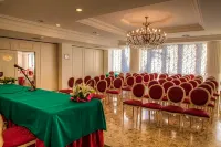โรงแรมเพรสซิเดนท์ - ที่มีสปา