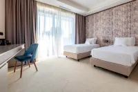 Hotel Stein Collection