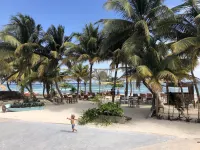 Noah Beach Hotel & Suites Hotels in Majahual