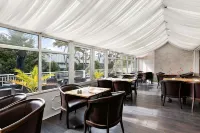 Abbey Sands Hotel - breakfast