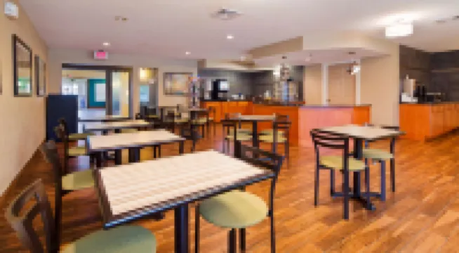 Best Western Plus Menomonie Inn  Suites