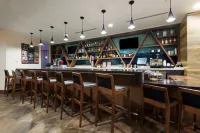 Hyatt House Denver Downtown - bar