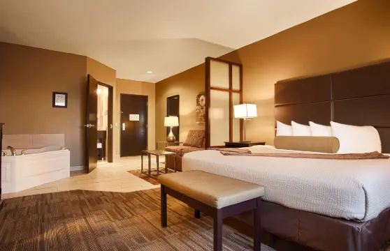 巡夜人貝斯特韋斯特優質套房酒店