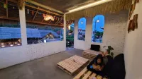 Al Kabron Inn