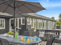 "Hallveig" - 1.1km from the Sea