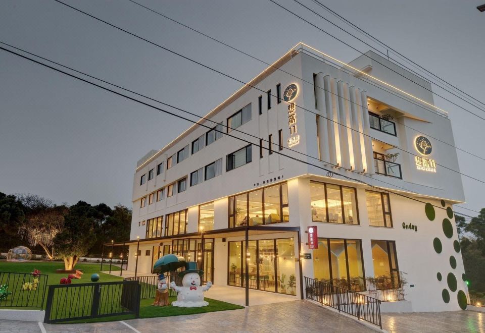 Shineworld11의 세련된 조식 공간