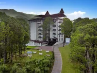 Lemon Tree Hotel, Mcleodganj Отели рядом с достопримечательностью «Додан човк»