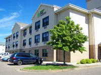 Suburban Studios Minneapolis Brooklyn Center Hotels in Brooklyn Park