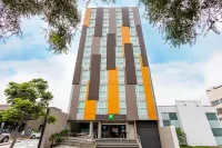 HOTEL IBIS STYLES LIMA BENAVIDES MIRAFLORES