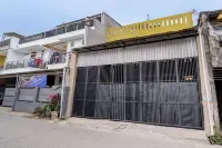 OYO 92871 Ciparay Residence Hotels in Arjasari