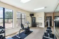 Quality Suites Sherman - Gym