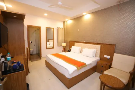 JM Vistaraa Отели в г. Барейли