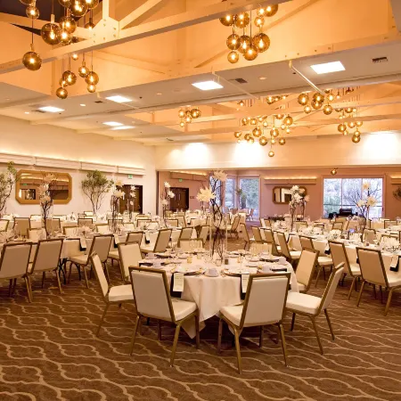 Ashland Hills Hotel & Suites