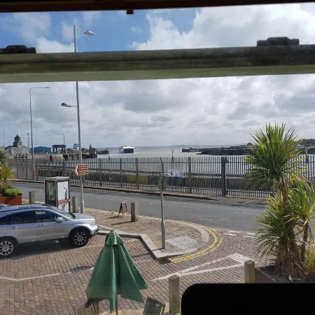 The Seafront Inn Holyhead
