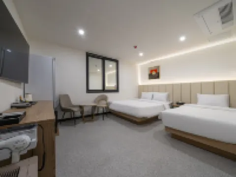 Sacheon Hotel 104 Hotels in Sacheon