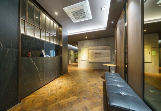 아뮤즈호텔 로비