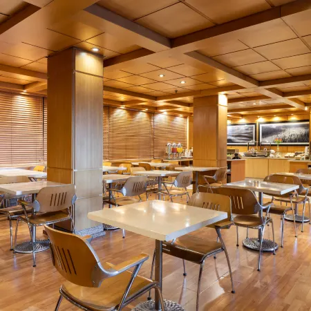 Holiday Inn Express PUERTO MADERO by IHG