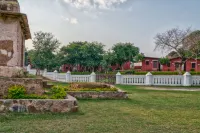 Bundelkhand Riverside Hotels in Mathura Pura