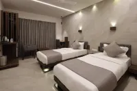 Hotel Carrefour Các khách sạn gần Nehru Bridge