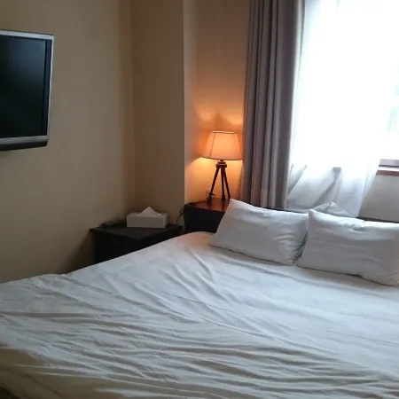 Hotel Ceeds - Adults Only