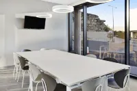 B&B波爾圖博覽機場飯店