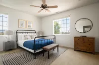 Villa Verdot by AvantStay Spectacular 6 Br Estate w Pool, Hot Tub, Tennis& B-Ball Courts