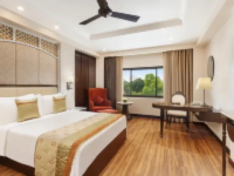 La Place Sarovar Portico Lucknow Hotels in Lucknow