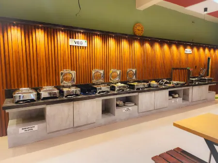 Passiflora Beach Resort Alibaug Отели рядом с достопримечательностью «Сасаван Бич»