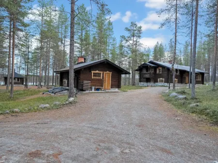 Siula Отели рядом с достопримечательностью «Palosaari Reindeer and Fshing Farm»