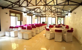 Haut Monde Hill Stream Resort and Spa