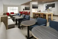Holiday Inn Express & Suites Bay City