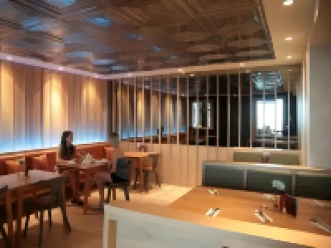 Brisbane House Hotel