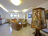 Hotel Clinton