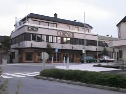 コーナー ホテル