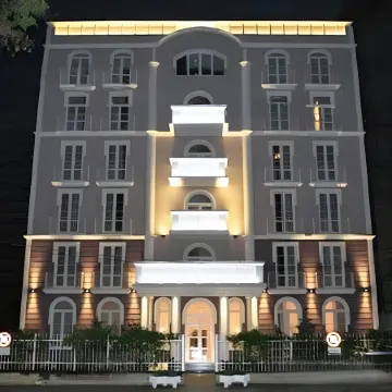 Flowers Hotel