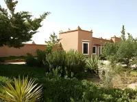 Kasbah Tizzarouine Hotel di Boumalne