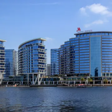 Marriott Marquis Dubai Creek Отели рядом с достопримечательностью «Торговый центр City Centre Deira»