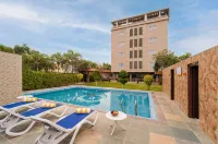 Zone Connect โดย The Park Udaipur - ที่มีสระว่ายน้ำ