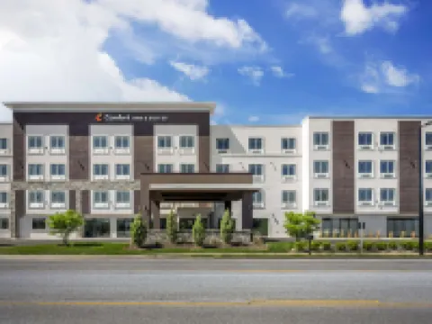 Comfort Inn & Suites Clarksville - Louisville North Hotels in Clark County