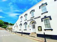 The Old Bank House Hotel - 2-Star