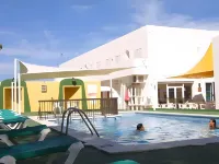 Typic Art Hotels in Es Cana