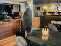 Best Western Plus John Bauer Hotel - bar