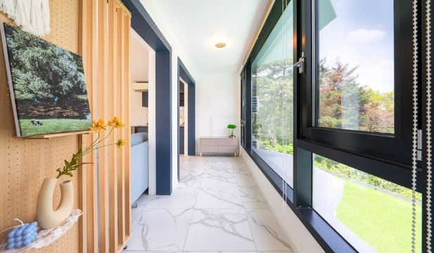 블루픽셀 스테이 수영장