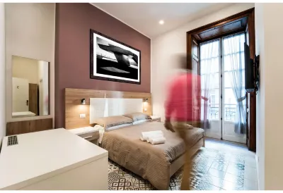 뉴 갤러리  호텔