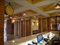 Mayur Hotel Bar and Restaurant