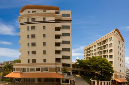 Lasalle Suites Hotel & Residence