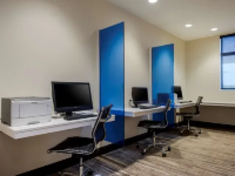 Best Western Plus Sawridge Suites Hotels in Fort McMurray