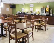 Sleep Inn & Suites Near Columbus - State University Area