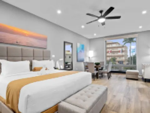Best Western Plus Belize Biltmore Plaza Hotels near Cucumber Beach