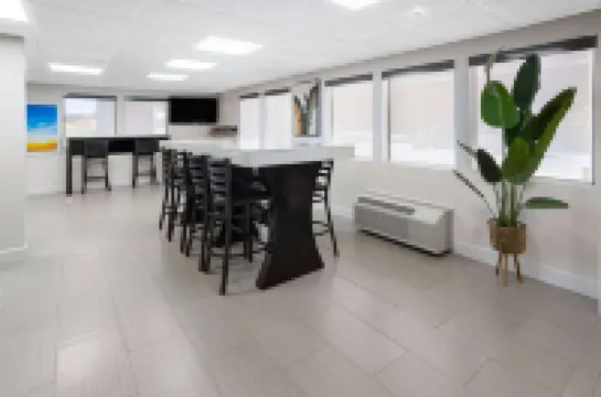 Days Inn by Wyndham Acworth